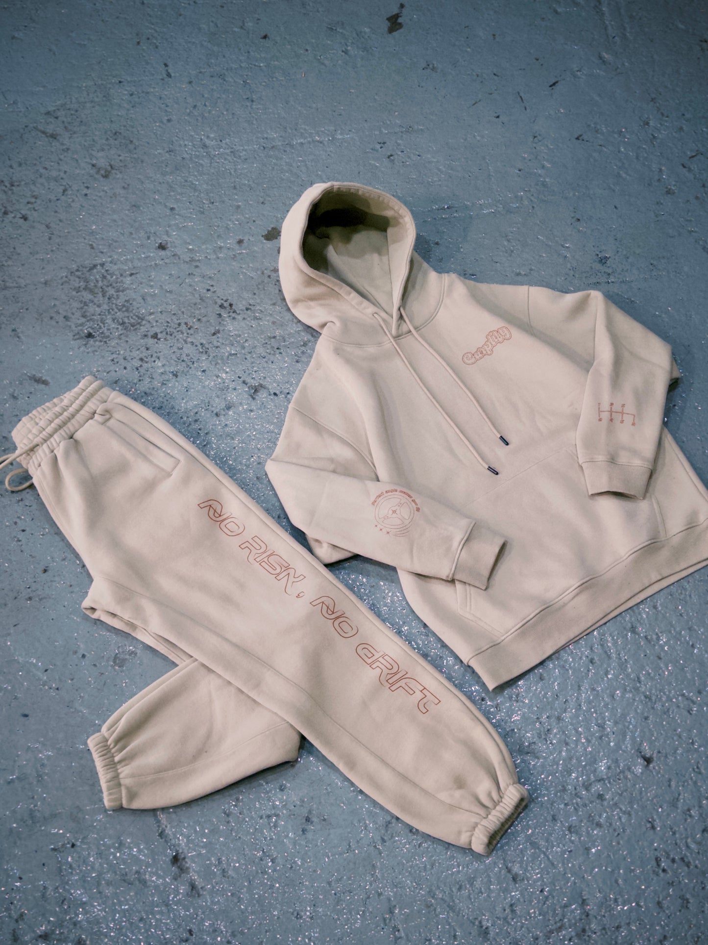 Drift Gray Apricot sales Set